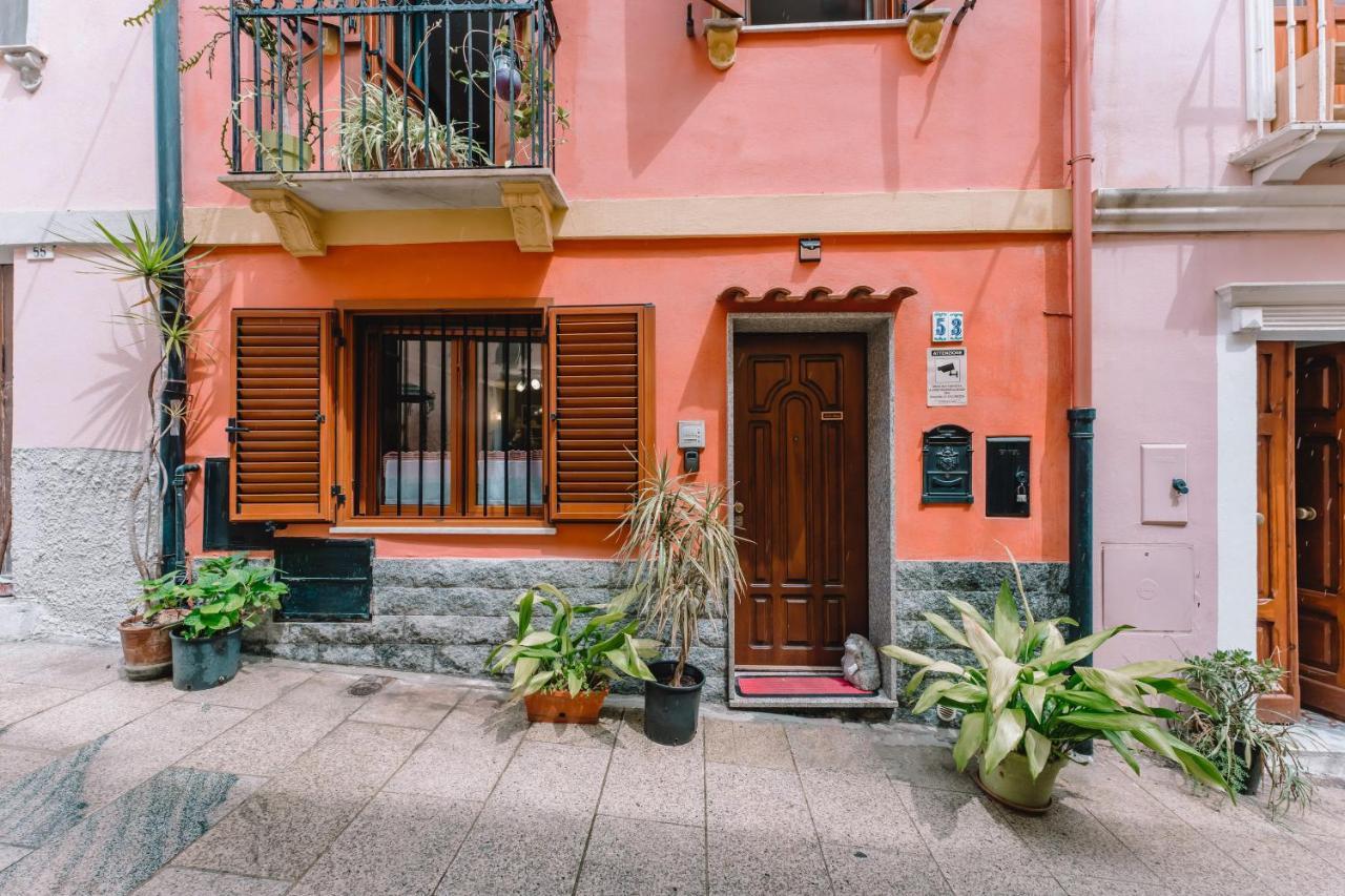Le Tre Grazie Villa Cagliari Eksteriør bilde